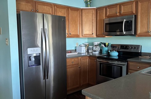 Oriental House | Enjoy the gorgeous creek views at the Tranquil Waters Cottage