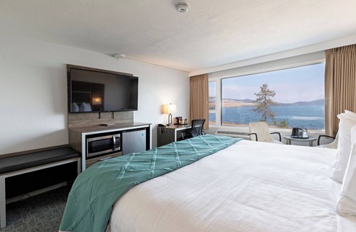 Polson Hotel | Enjoyable 1-bedroom hotel room with AC in lovely Polson