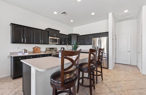 Estrella Mountain Ranch House | Entire Home 4BR Goodyear AZ Sleeps 10 Fast Wifi