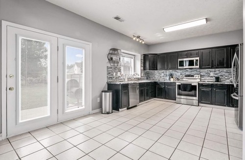 Lexington House | ⭐️⭐️⭐️⭐️⭐️ Entire House- 10 min from KY Horse Park, 15 min from UK