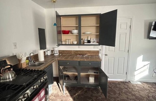 Camp Verde House | Entire house. Studio. Full bath. Full kitchen. 35 min from Sedona