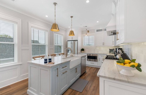 Cannonborough Elliotborough Apartment | Entire New 3 Story House w/Private Heated Spa/Pool, Roof Top Deck & Elevator