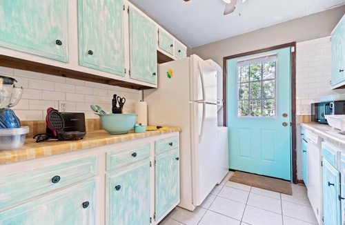 Montgomery House | Entire Private Home: Side-by-Side Duplex Units!