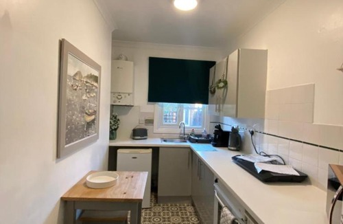 Southampton City Centre Apartment | Entire Studio Apartment Private Entrance