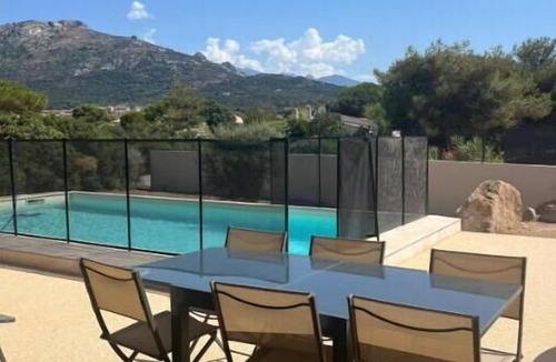 Marine de Saint Ambroggio House | Entre Calvi et L'ile Rousse 10 Minutes à Pied de la Plage, des Commerçants