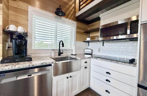 Escalante House | Escalante Escapes Desert Willow- Loft Escape