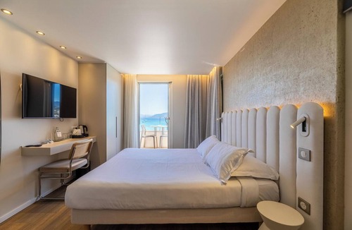 L'Ile-Rousse Hotel | Escale Côté Sud
