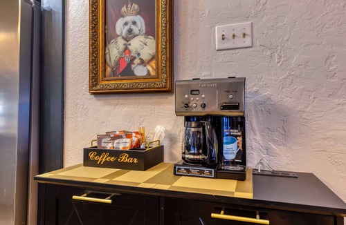 Pinetop House | Escape to our Pet Friendly Pinetop 4-Bedroom Home