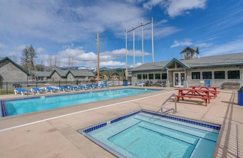 Dover Bay House | Escape to "Rendezvous" , a romantic Dover Bay hideaway just steps from the lake. Enjoy trails, marina access, and peaceful resort living.