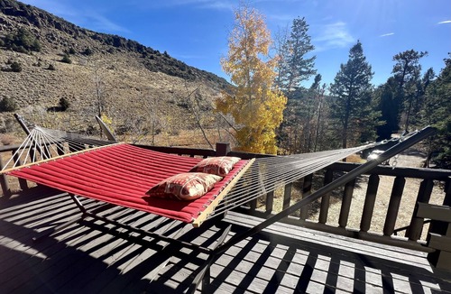 Mammoth Creek Cabin | Escape to serenity! Quiet, breathtaking views, and access to public land.