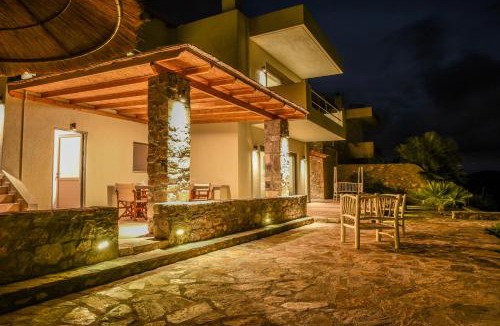 Pefki Villa | Evexia Villa