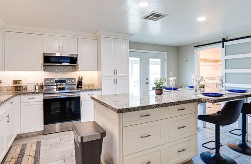 Maryvale House | Excellent Phoenix Retreat! Sleeps 9. Grassy Yard.