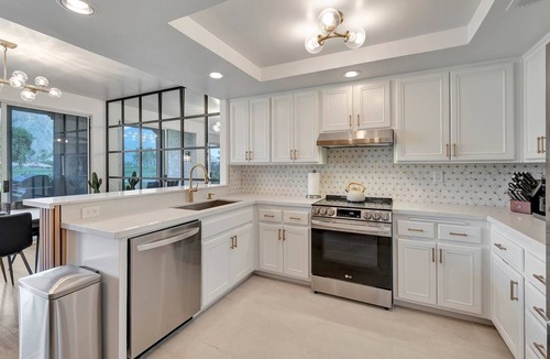 La Quinta Condo | Exceptional PGA West Condo~Fabulous Remodel w/Postcard Views of Lake/Mountains!