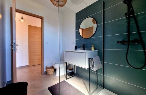 Tarcu Villa | Exceptional sea view for this villa
