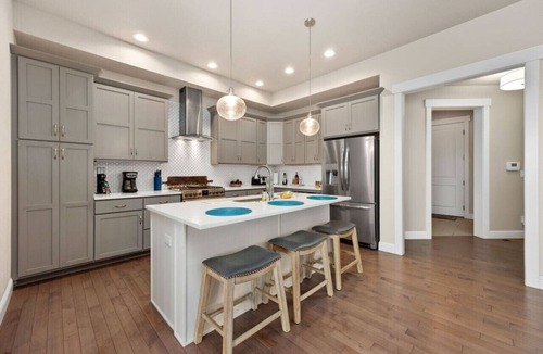 Loveland House | Executive Edge-Master Balcony Mtn Views!