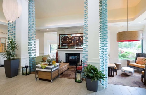 Silver Lane Hotel | Experience Fall In Glastonbury! Pool, Parking, On-site Dining | 2 Units