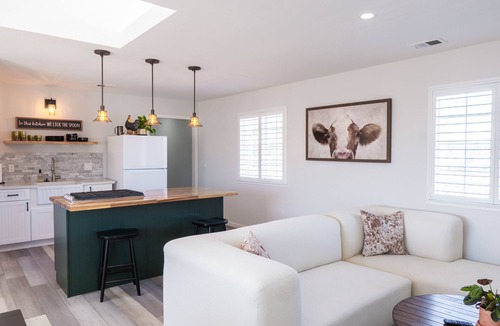 San Martin House | Experience rural charm near Morgan Hill Sports Complex and Gilroy Gardens