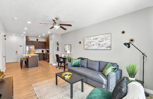 Draper Apartment | Experience South Valley charm, just a 9-min drive to Thanksgiving Point