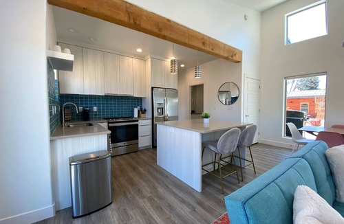 Kanab House | Explore Kanab: Timber & Tin E 2BR Roof Deck, Pool, Hot Tub and Game Barn. Close to Horseshoe Bend, Zion, Bryce and North Rim of the Grand Canyon.