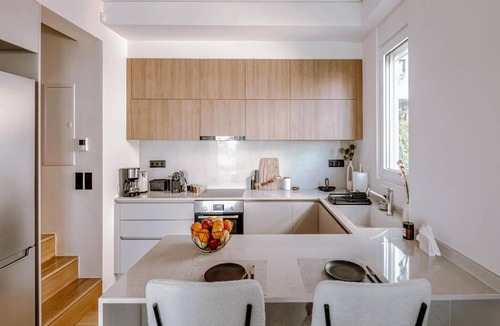 Voula Villa | Exquisite Athens Residence | Apartment Ida | 3 Bedrooms | Private Balcony |.
