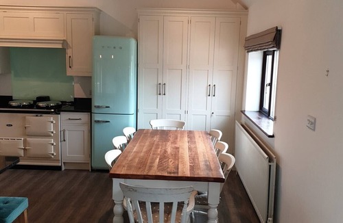 Wimborne House | Fabulous character barn conversion, in a gorgeous rural Dorset haven.