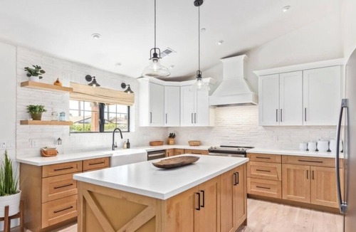 New Papago Parkway House | Fabulous upgraded 3-bedroom house in sunny Scottsdale