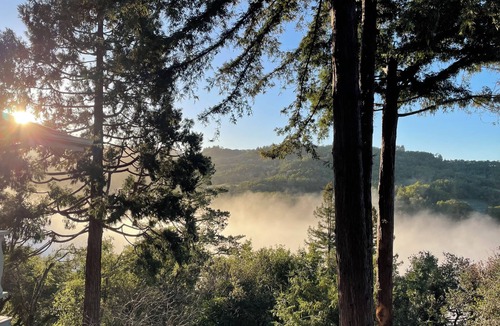 Healdsburg House | Fabulous Views from Healdsburg Home - 31 days or more