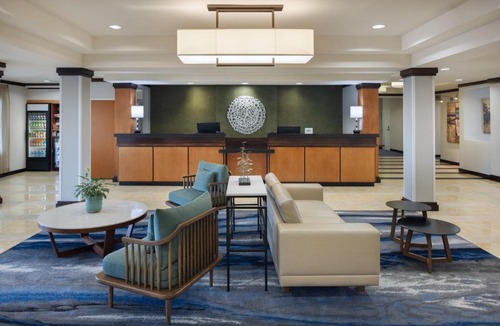 Turlock Hotel | Fairfield Inn and Suites Turlock