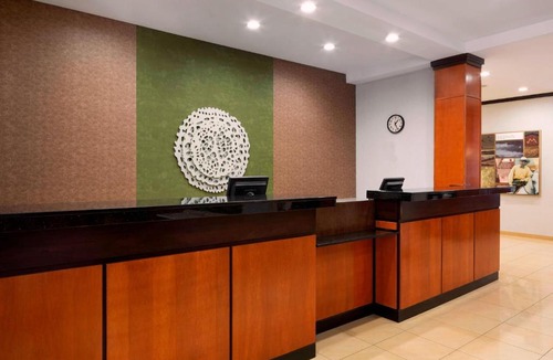 Kingsburg Hotel | Fairfield Inn & Suites by Marriott Selma Kingsburg