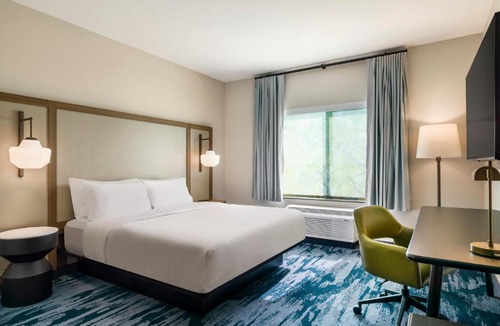 Hanford Hotel | Fairfield Inn & Suites Hanford