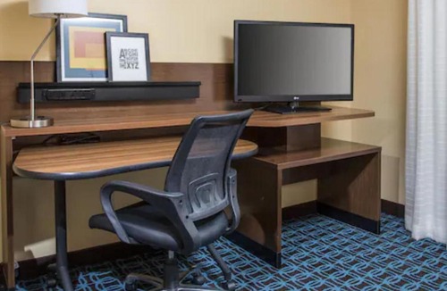 Beaumont Residential Hotel | Fairfield Inn & Suites Lexington Keeneland Airport