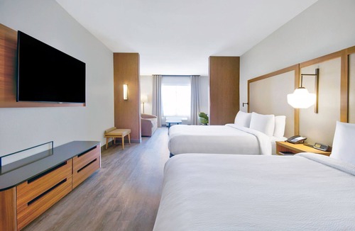 West Chester Hotel | Fairfield Inn & Suites by Marriott Cincinnati North