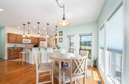 Captain's Cove House | Fairway Stay by Seaside Vacations & Sales
