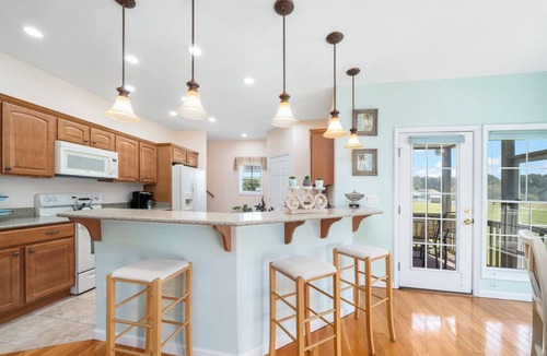 Captain's Cove House | Fairway Stay by Seaside Vacations & Sales