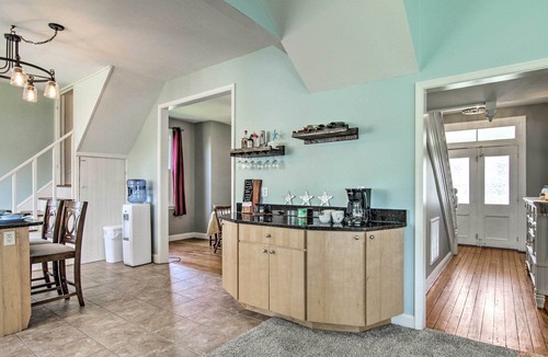 Cambridge House | Family-Friendly Cambridge Home w/Fire Pit!