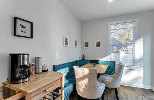 Bayview House | Family - Friendly Norfolk Stay - Fenced Yard & Patio