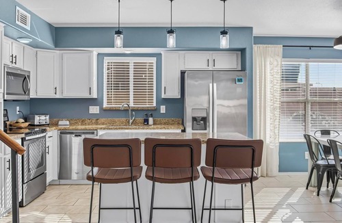 Mesa House | Family-Friendly Oasis : Heated Pool Hot Tub Fire Pit Games Coffee Bar