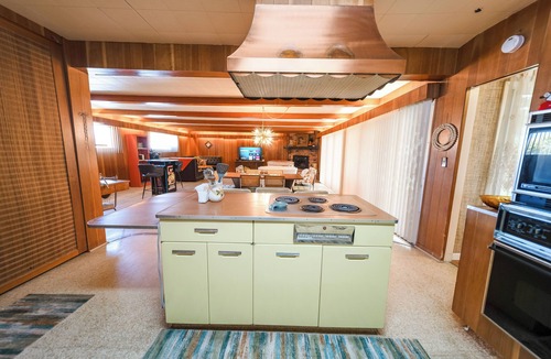 Price House | Family Fun Retro Vibe! Spacious & Charming w/Games, Firepit, & Fenced Yard!