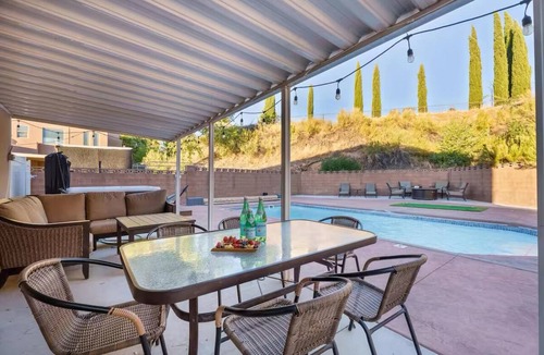 La Verkin House | Family Getaway: 4BR, Pool & Spa, – Sleeps 10