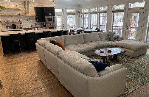 Sierra Pines House | Family Getaway in the Pines
