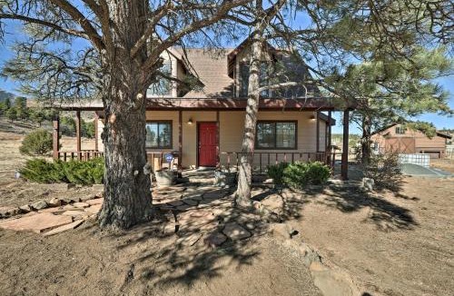 Flagstaff House | Family Home in Flagstaff w/Surrounding Mtn Views!