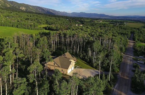 Star Valley Ranch House | Family Lodge in Beautiful Star Valley