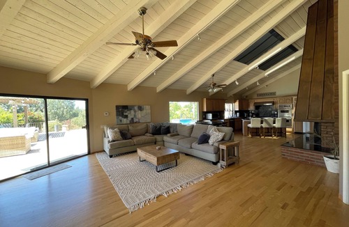 Covenant House | Family ranch w/ luxurious pool, spa & landscaping plus horse lodging!
