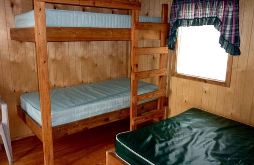 West Yellowstone Cabin | Fantastic Cabin with Fire Pit Close to West Yellowstone, Montana