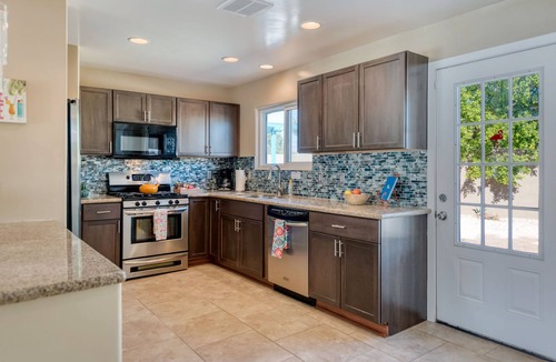 Desert Park Estates House | Fantastic Views and Reviews! Bright, Relaxing Oasis!