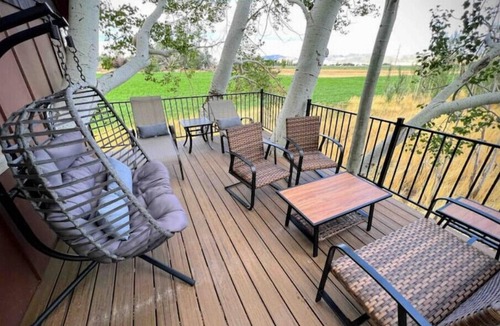 Nephi House | Fantasy Treehouse and Resort