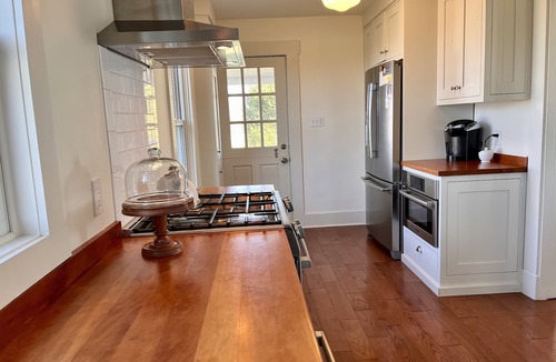 Bath Other | Farmhouse Getaway nLocated between boat ramps and 20 minutes to Miami.