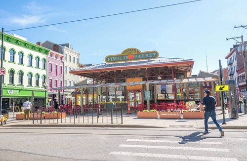 Over-the-Rhine Apartment | Findlay Market Suite 6 – For 4!
