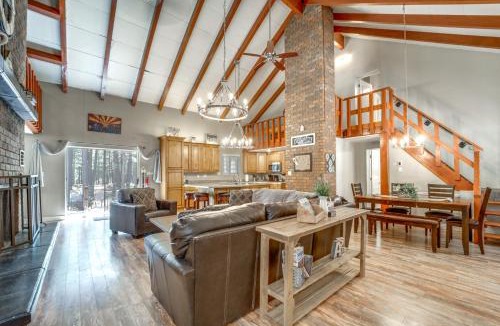 Heber House | Fire Pit & Grill: Spacious 'Forest Lakes Chalet'