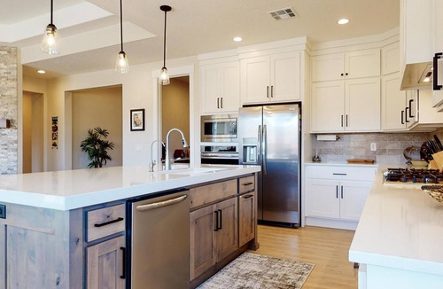 Hurricane House | Fire Rock | Brand New 30+ Day | 3 bed/2.5 bath